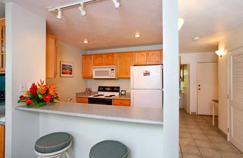 Kihei Condo | Kihei Garden Estates G-102 | Steps to the Beach!