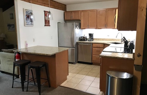 Killington Ski Chalet | Killington Chalet - Hot Tub, Sauna, Boot Dryer