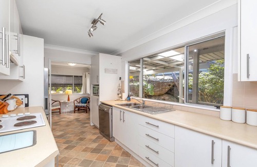 Killcare House | 'Killy Beach House' by Accom Holidays