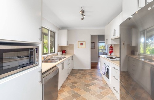 Killcare House | 'Killy Beach House' by Accom Holidays