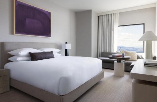 Elizabeth Hotel | Kimpton Claret Hotel by IHG