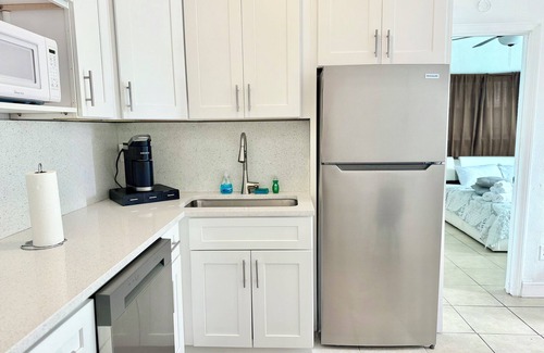 Bayou Shores House | KING 1bd/1ba in St. Petersburg w/DOCK & KAYAKS