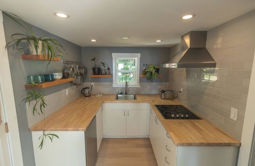 Otter Point Cabin | King Creek Cottage - ocean views and quiet escape in Otter Point