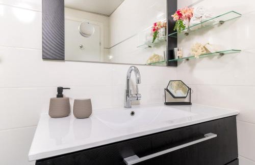 Mamilla Apartment | King David Apartment - J&J