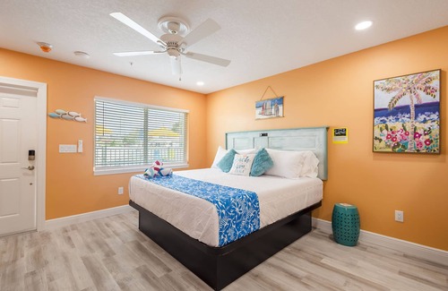 St. Pete Beach Hotel | King Efficiency 3