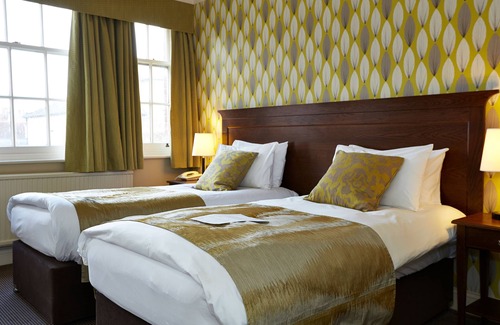 Wimborne Hotel | King's Head Hotel by Greene King Inns