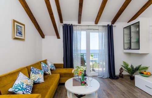 Plat Apartment | King Suite