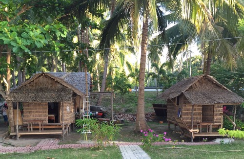 Roxas Hotel | Kingki Beach by Puerto Bayview