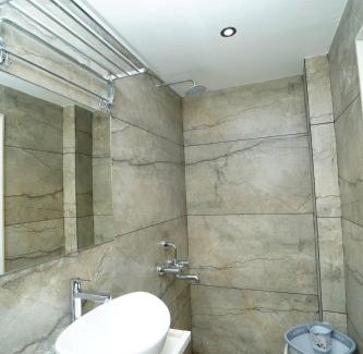 Tuljapur Hotel | Kings Executive and Restaurant