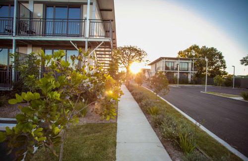 Chinchilla Hotel | Kings Park - Accommodation