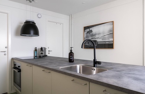 Copenhagen City Centre Apartment | Kings Square apt. 4 by Daniel & Jacob's