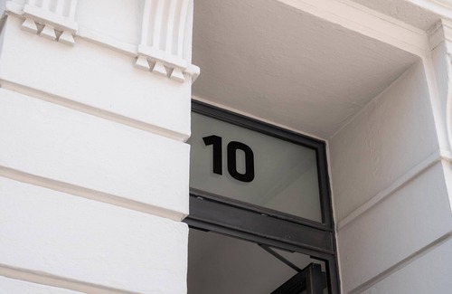 Copenhagen City Centre Apartment | Kings Square apt. 4 by Daniel & Jacob's