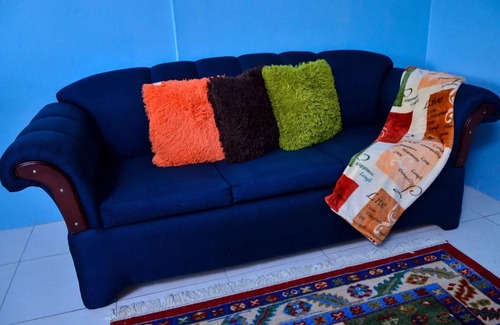 Molynes Gardens Apartment | Kingston Sunset Guest Apartment II