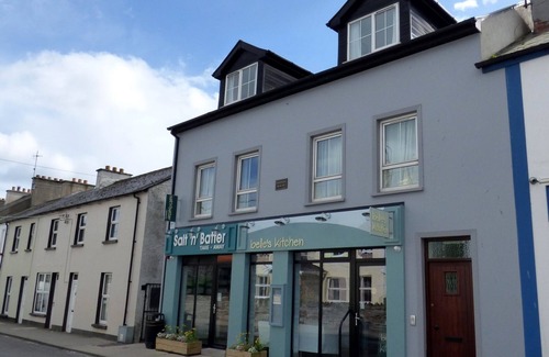 Rathmullan House | Kinnegar beach cottage has private access to sandy beach from rear of cottage