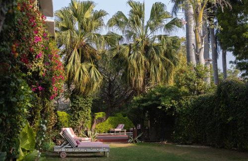 Udaipur City Centre Hotel | Kintsugi at Rangniwas