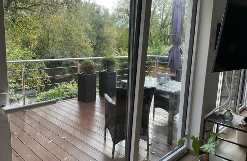Gelnhausen Apartment | Kinzigloft mit Blick auf den Fluss