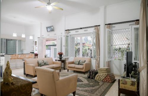 Bogor Tengah House | Kirana Guest House Bogor