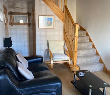 Kirkwall Apartment | Kirkwall Studios - Studio 31A
