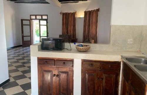 Makunduchi House | Kisharif holiday home
