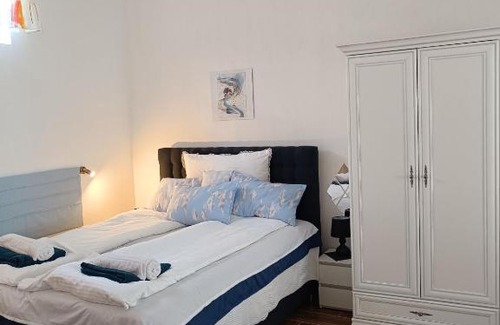 Balmazujvaros Apartment | Kiskastély Apartman