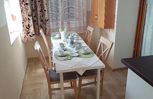 Balmazujvaros Apartment | Kiskastély Apartman