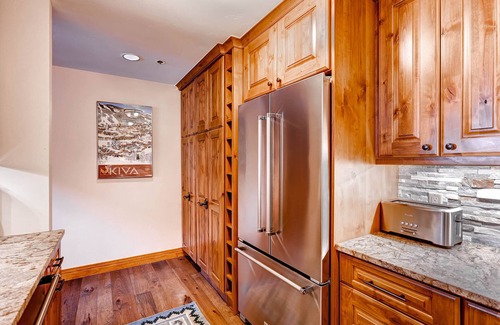Beaver Creek Condo | Kiva Lodge by East West Hospitality