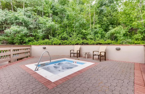 Beaver Creek Condo | Kiva Lodge by East West Hospitality