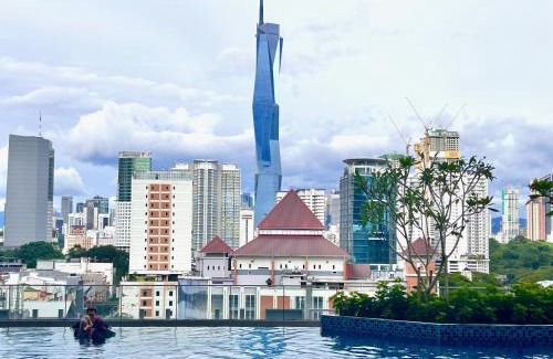 Brickfields Apartment | KL Central 33rd Floor KLCC view