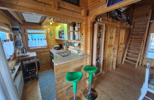 Theessen Apartment | Kleines Chalet im Vorfläming