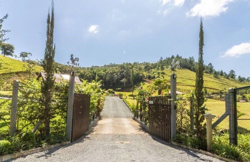 Blumenau Ski Chalet | Kleines paradies chalés