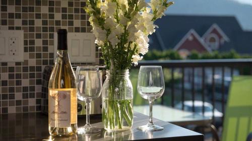 Okanagan-Similkameen House | Klippers Guest Suites