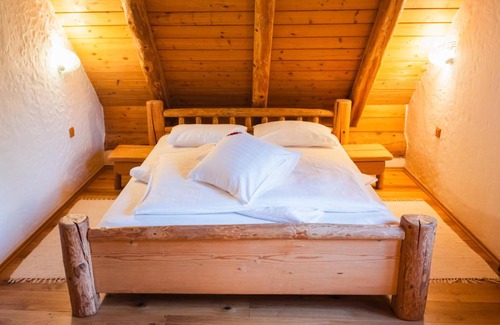 Beltinci House | Kmečka Hiška - Hiša vina Cuk