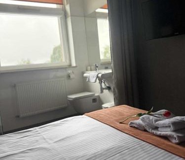 Krasnik Bed & Breakfast | Kmicic