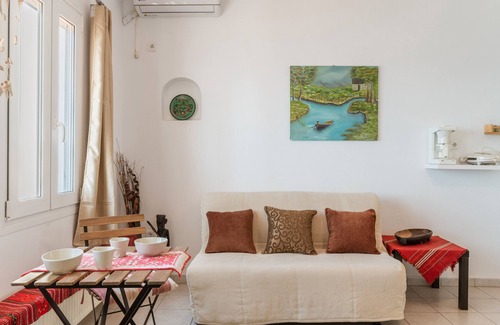 Andros Apartment | 'KNA Studio C' with Sea View, Wi-Fi and Air Conditioning