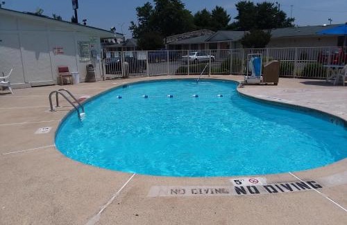 Burlington Hotel | Knights Inn Burlington NC