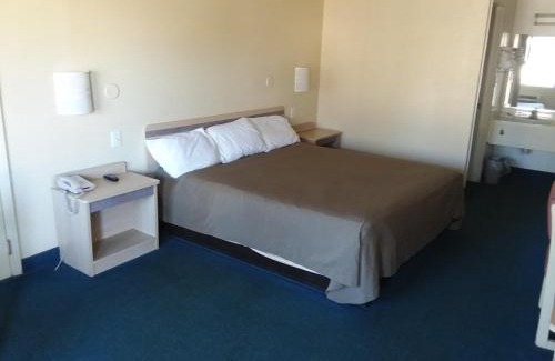 Burlington Hotel | Knights Inn Burlington NC