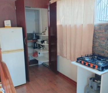 Klerksdorp Apartment | Knowles Nook Self-catering