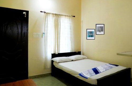 Anchal Hotel | Kochu Mariya Residency