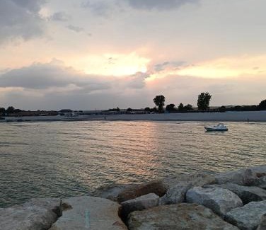 Douazeci si Trei August House | Kogaion Place