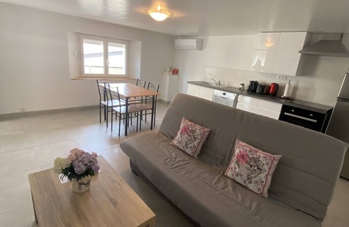 Rieux-de-Pelleport Apartment | Koh Samet Siam Mahanakhon Appart & Spa
