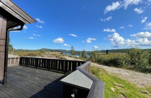 Vegarshei Ski Chalet | Koia - flott beliggenhet ved vannet Vegår