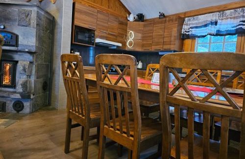 Mikkeli Ski Chalet | Koivurannan lomamökit Koivu