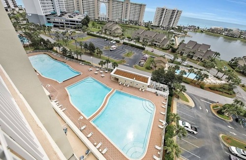 Miramar Beach Condo | Kokomo Retreat- Steps From Pools & Private Beach!