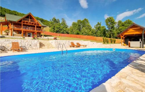 Gospic House | Kolibe Lika - Bellow The Hill