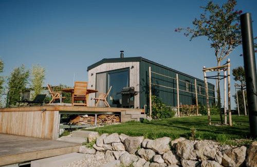 Boldog House | Kolokemp pri súkromnom jazere Boldog