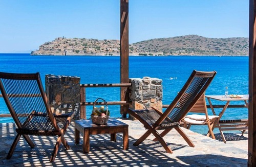 Elounda Cottage | KOLOKITHA: Spacy 1 Studio Plaka Beach Cottage