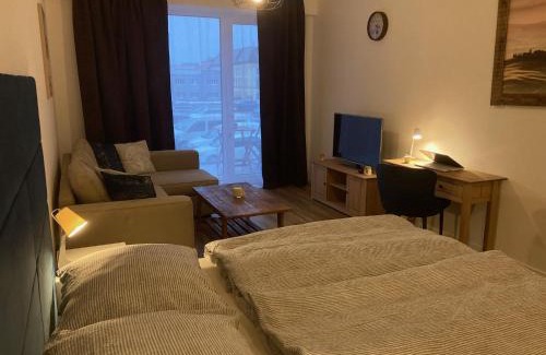 Nitra Apartment | Komfortný apartmán A407 v centre NR, bez kuchyne, parkovisko zdarma