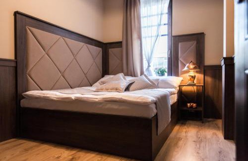 Gyula Hotel | Komló Hotel Gyula