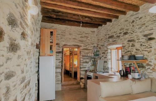 Andros Town Apartment | Konaki Hikers Lodge by Andros Routes