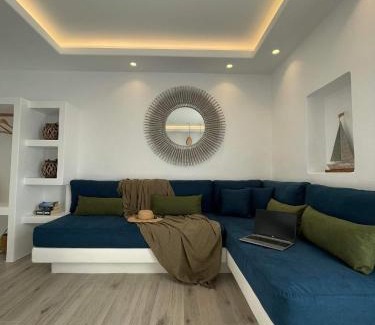 Naxos Town Apartment | Konstantza's Superior Suite